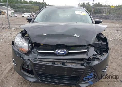 2012 Ford Focus Se z USA, uszkodzony, nr VIN 1FAHP3K24CL128605